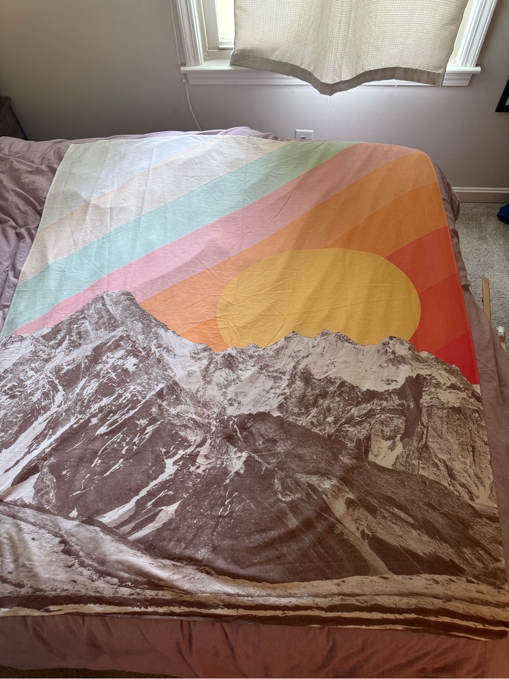 UO tapestry